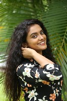 Roopa Koduvayur Stills